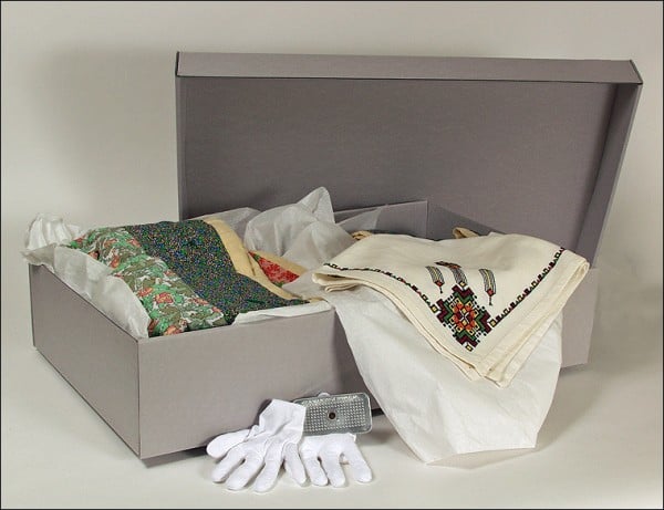 storing quilts, acid-free storage box, archival