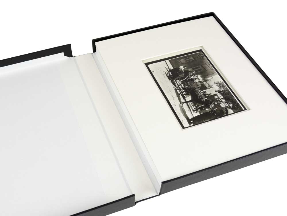 Onyx Portfolio archival storage box, 1-3/8'' deep, designed for protecting artwork, photographs, and documents, with a sleek, durable design 