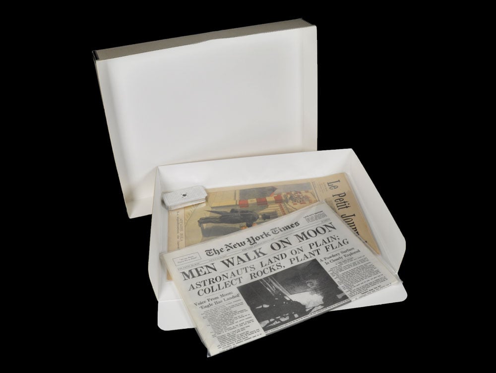 17/"x14/" Archival /& Acid-Free Storage PRESENTATION CASE Great for Newspapers!